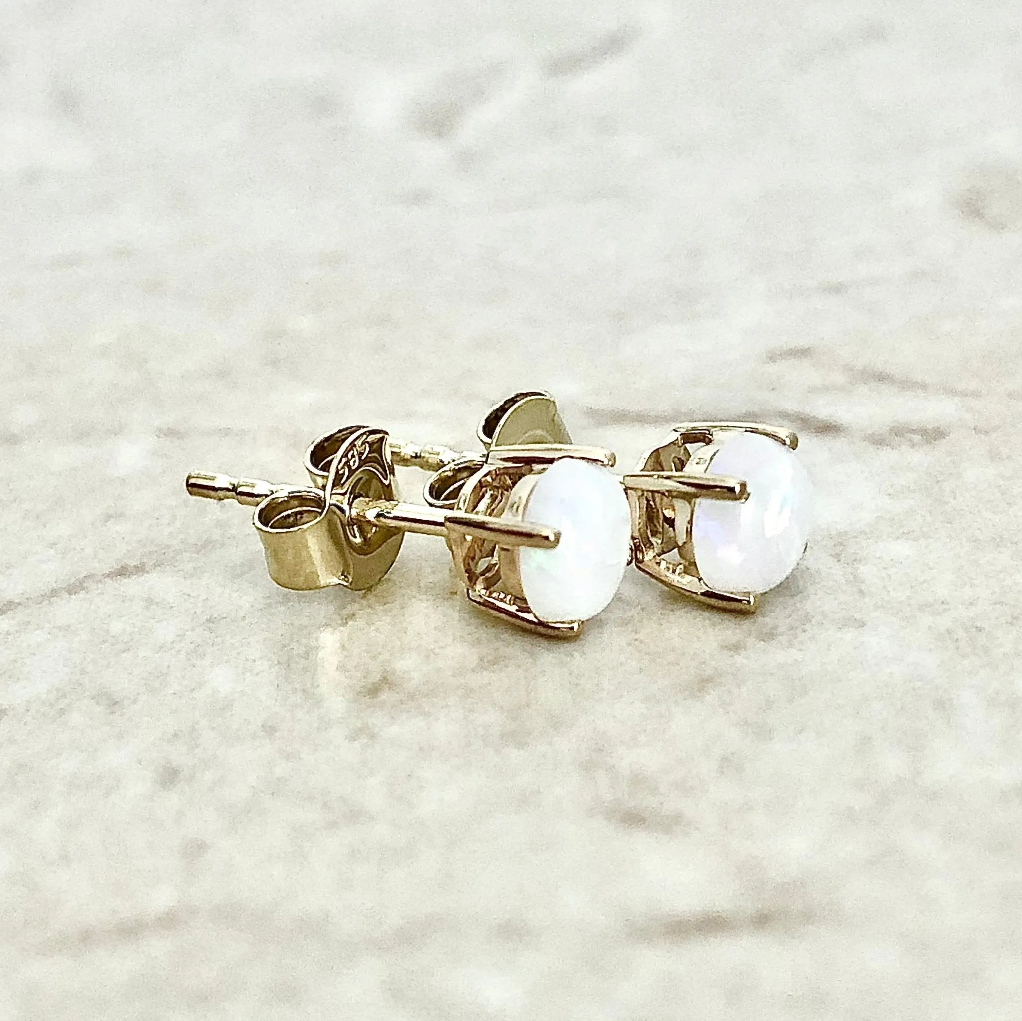 14 Karat Yellow Gold October Birthstone Natural Round Opal Stud Earrings