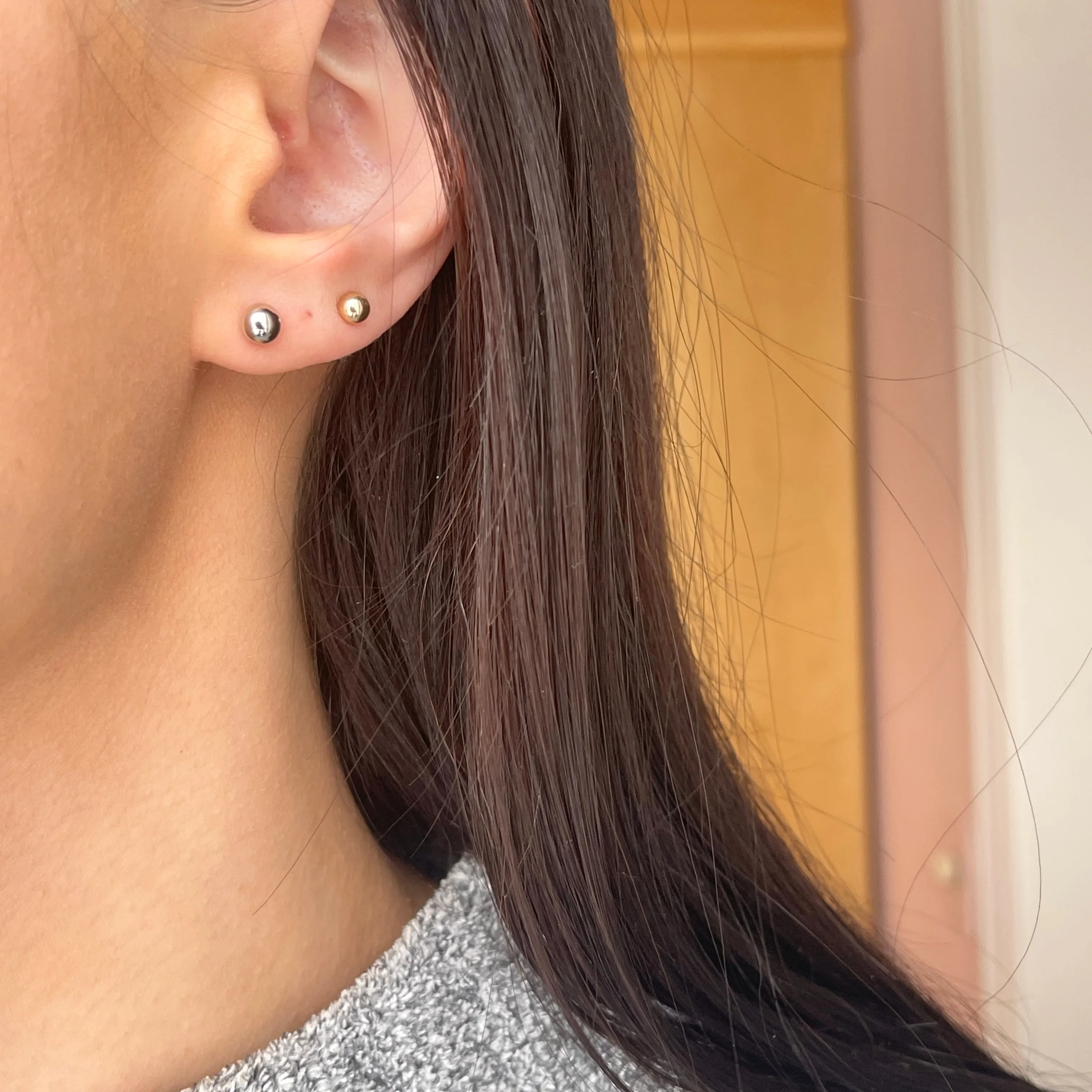 14KT White Gold Polished Balls Stud Earrings 5mm