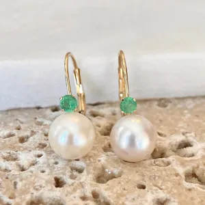 14KT Yellow Gold Emerald   Freshwater Pearl Lever Back Earrings