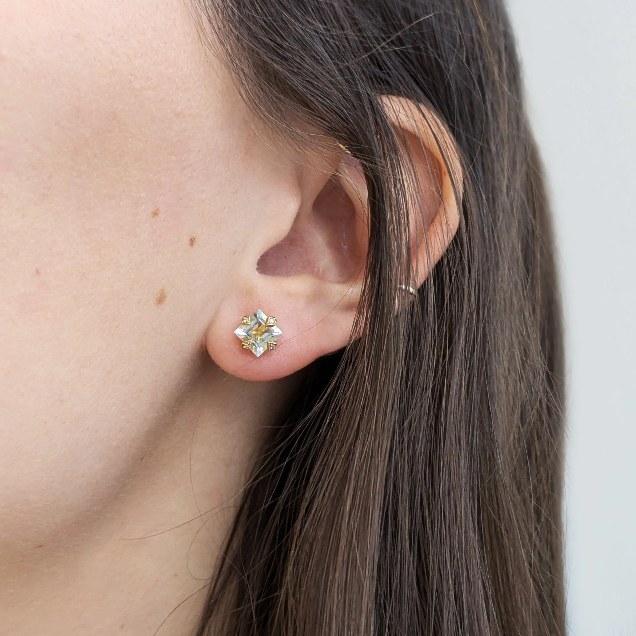 22K Gold Prong-Set Square Green Amethyst "Thorn" Post Earrings