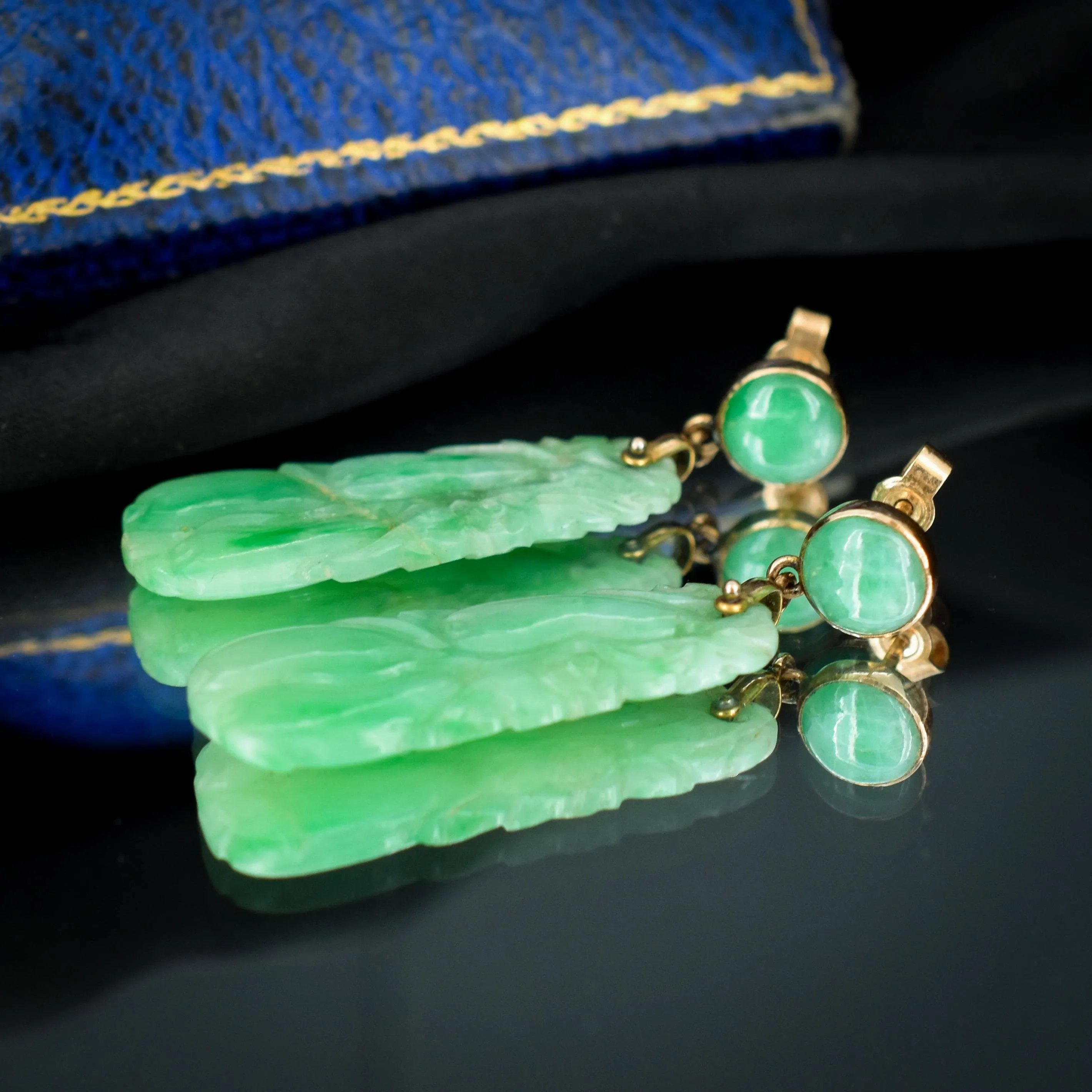 Art Deco 9ct Gold Carved Green Jade Eggplant Earrings | Antique