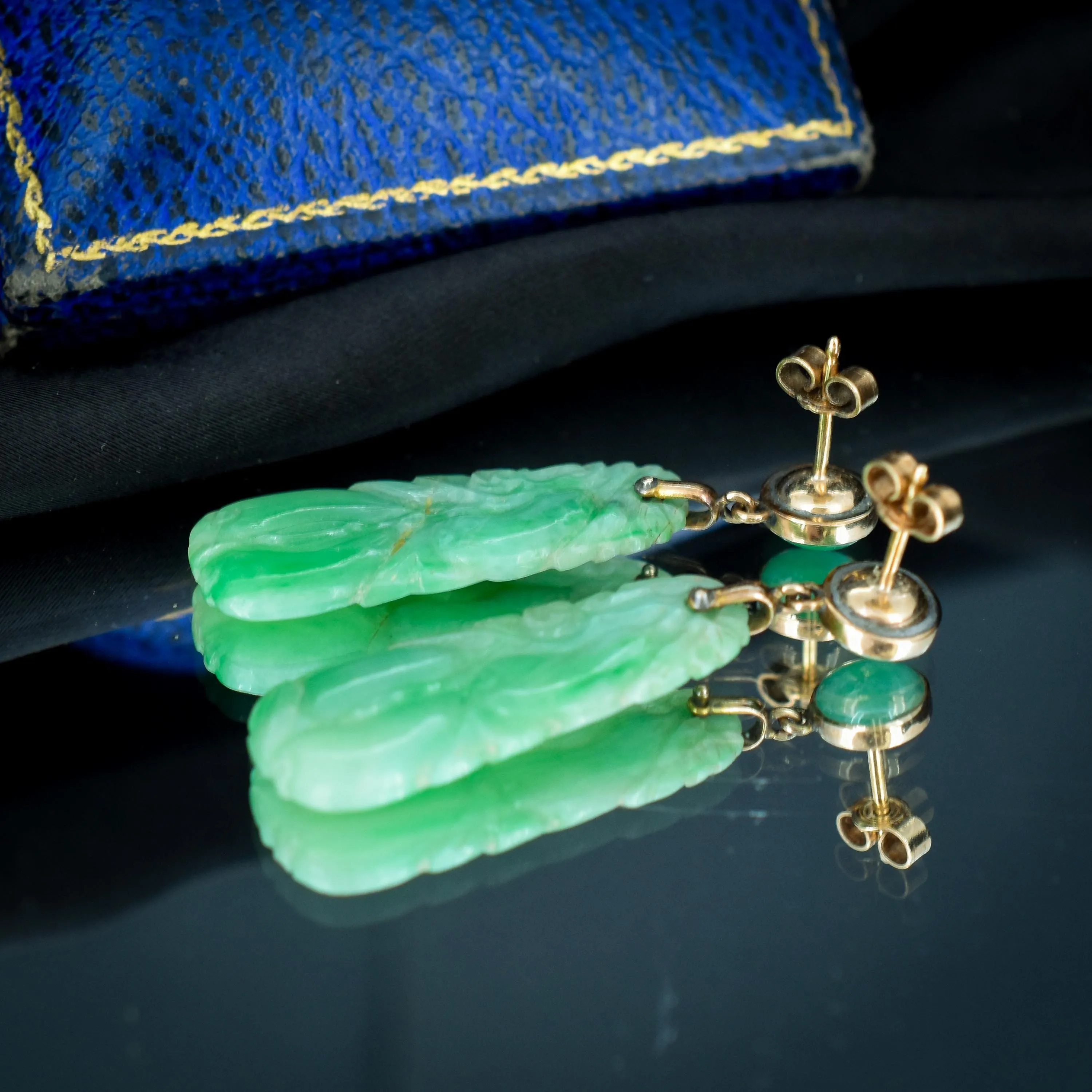 Art Deco 9ct Gold Carved Green Jade Eggplant Earrings | Antique