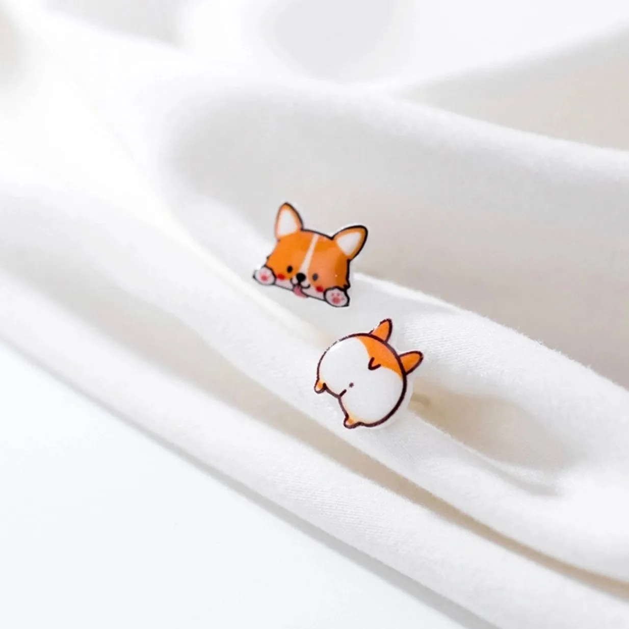 Asymmetry Doggy Stud Earrings-SS025