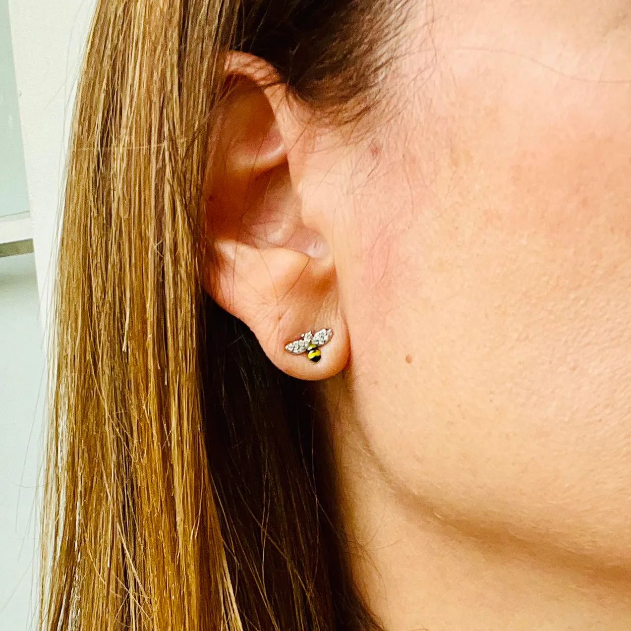 Bee & Daisy Stud Earrings