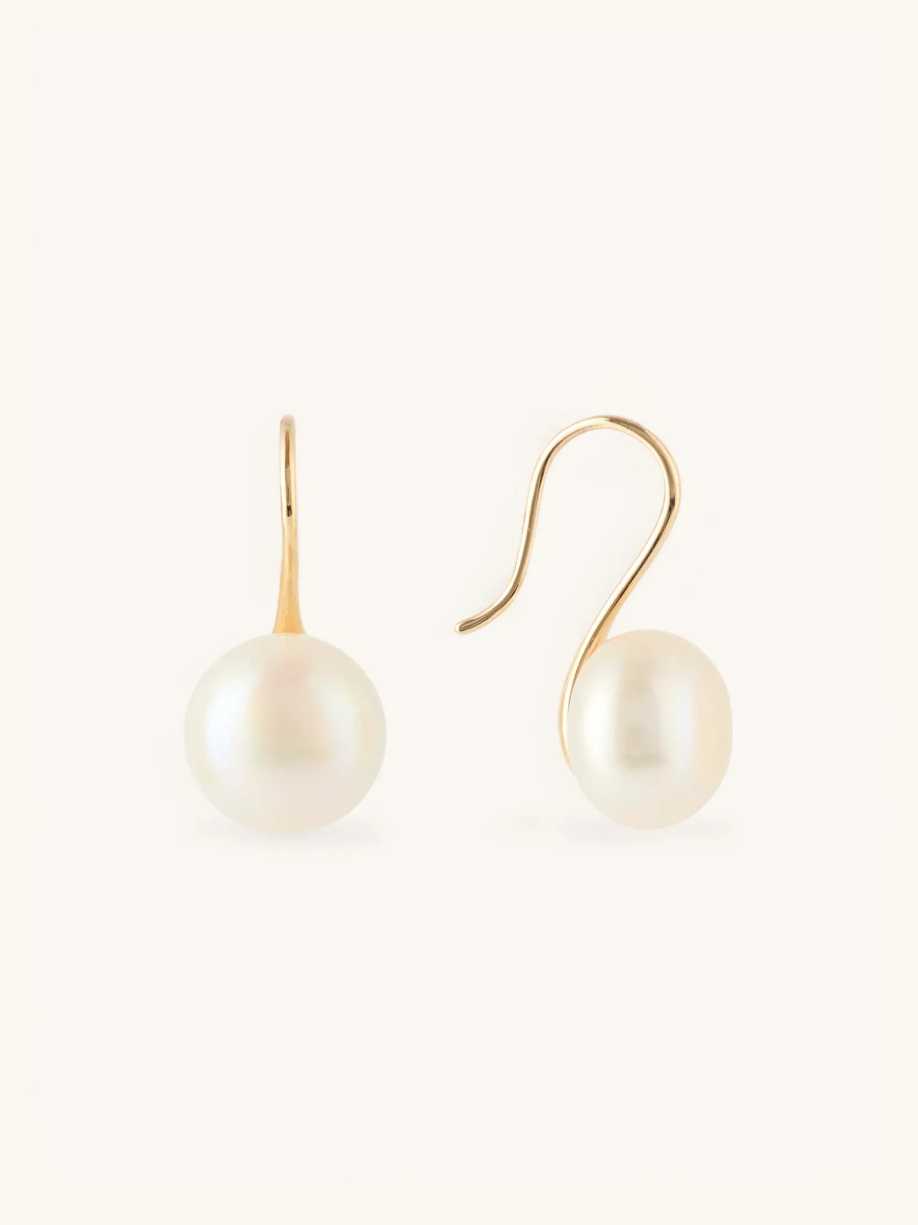 Bella | Large Pearl Drop Hook Earrings