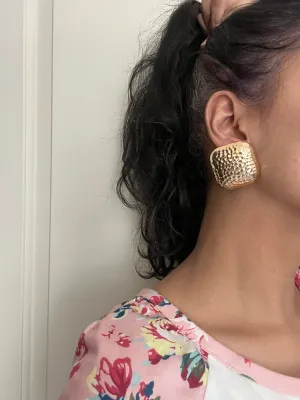 Big gold earrings square  , gold studs large brushed metal earring , gold stud earring , retro gold earrings , chunky gold studs big