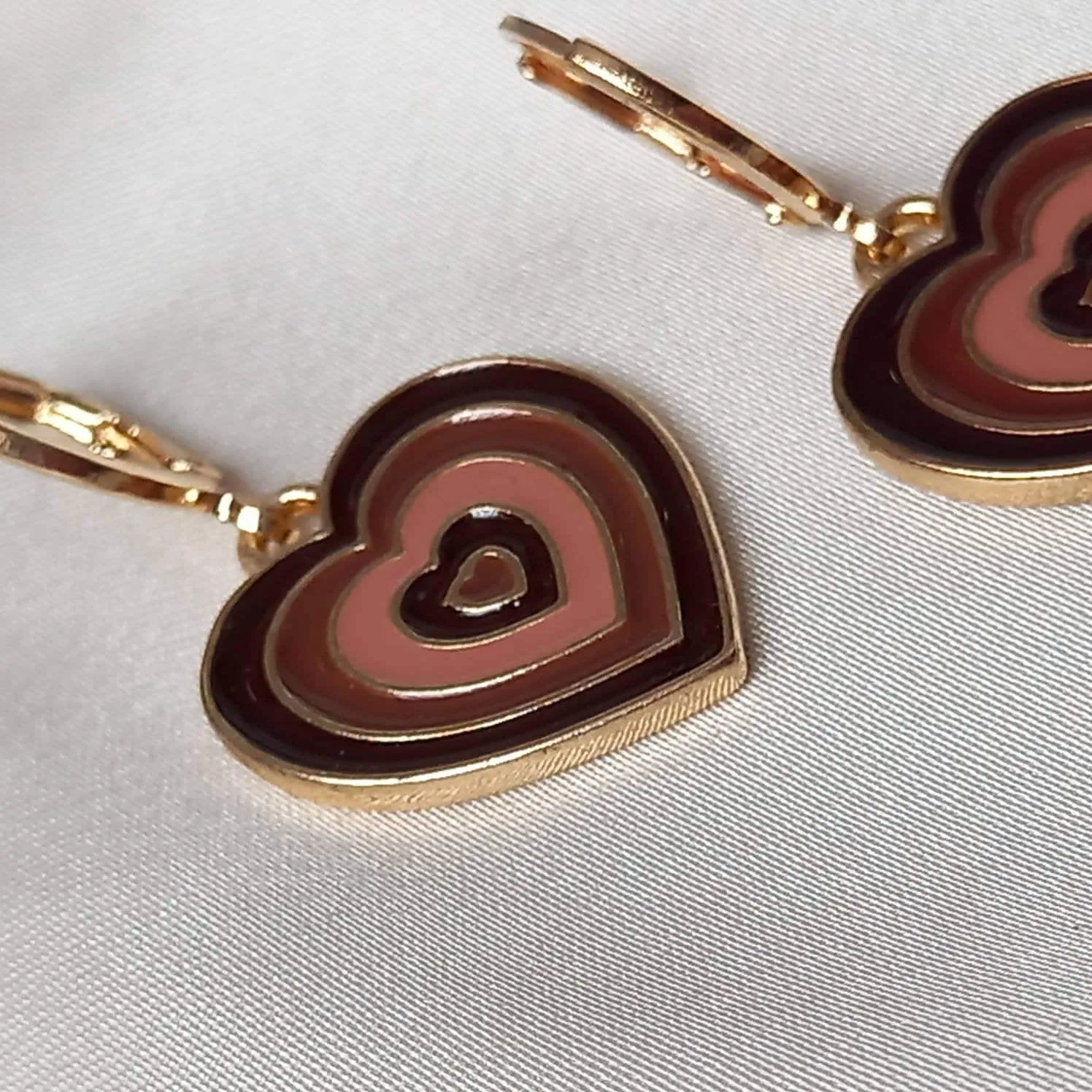 Brown & Gold Retro Heart Drop Earrings -  70's Style Earrings, Vintage Style, Hanging Jewellery,Accessories,Brown Jewellery,Gold Earrings
