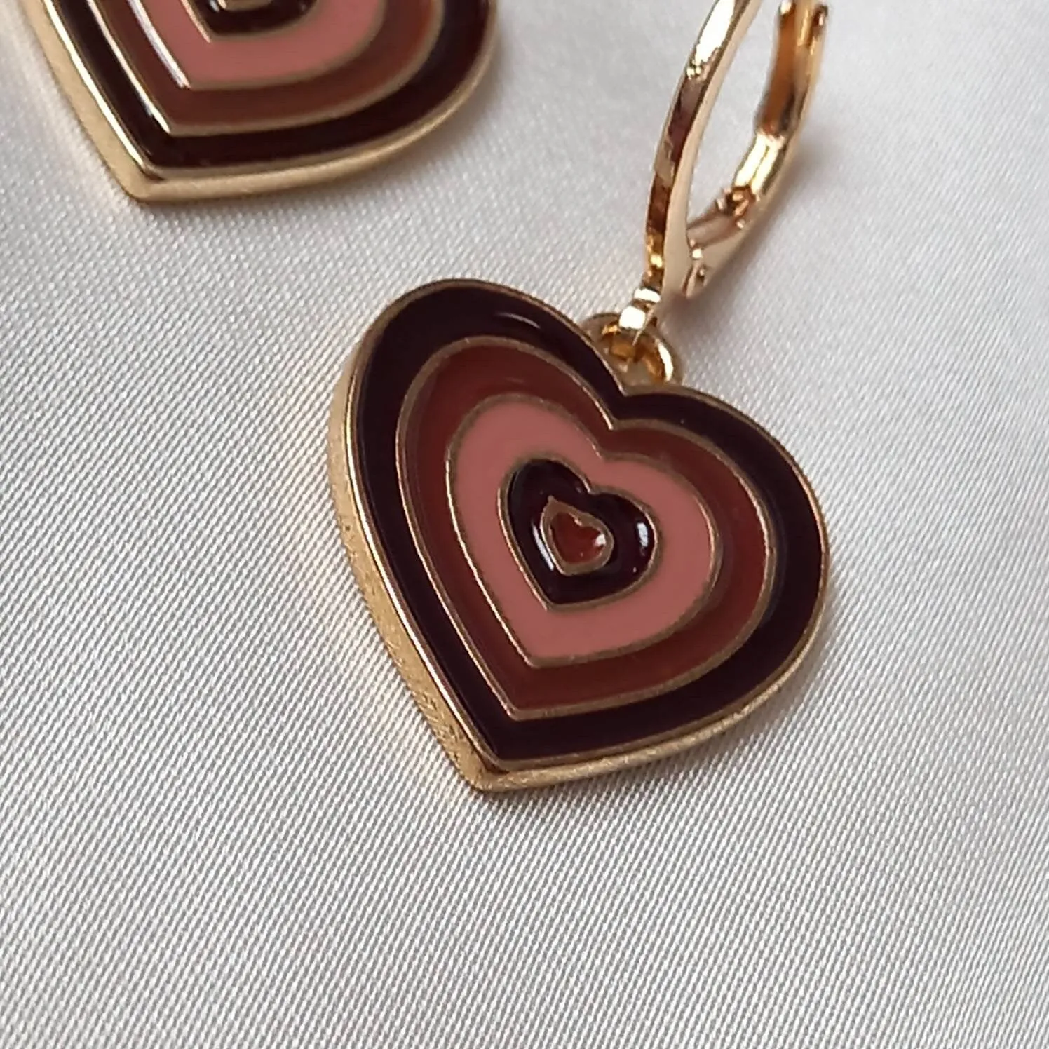 Brown & Gold Retro Heart Drop Earrings -  70's Style Earrings, Vintage Style, Hanging Jewellery,Accessories,Brown Jewellery,Gold Earrings