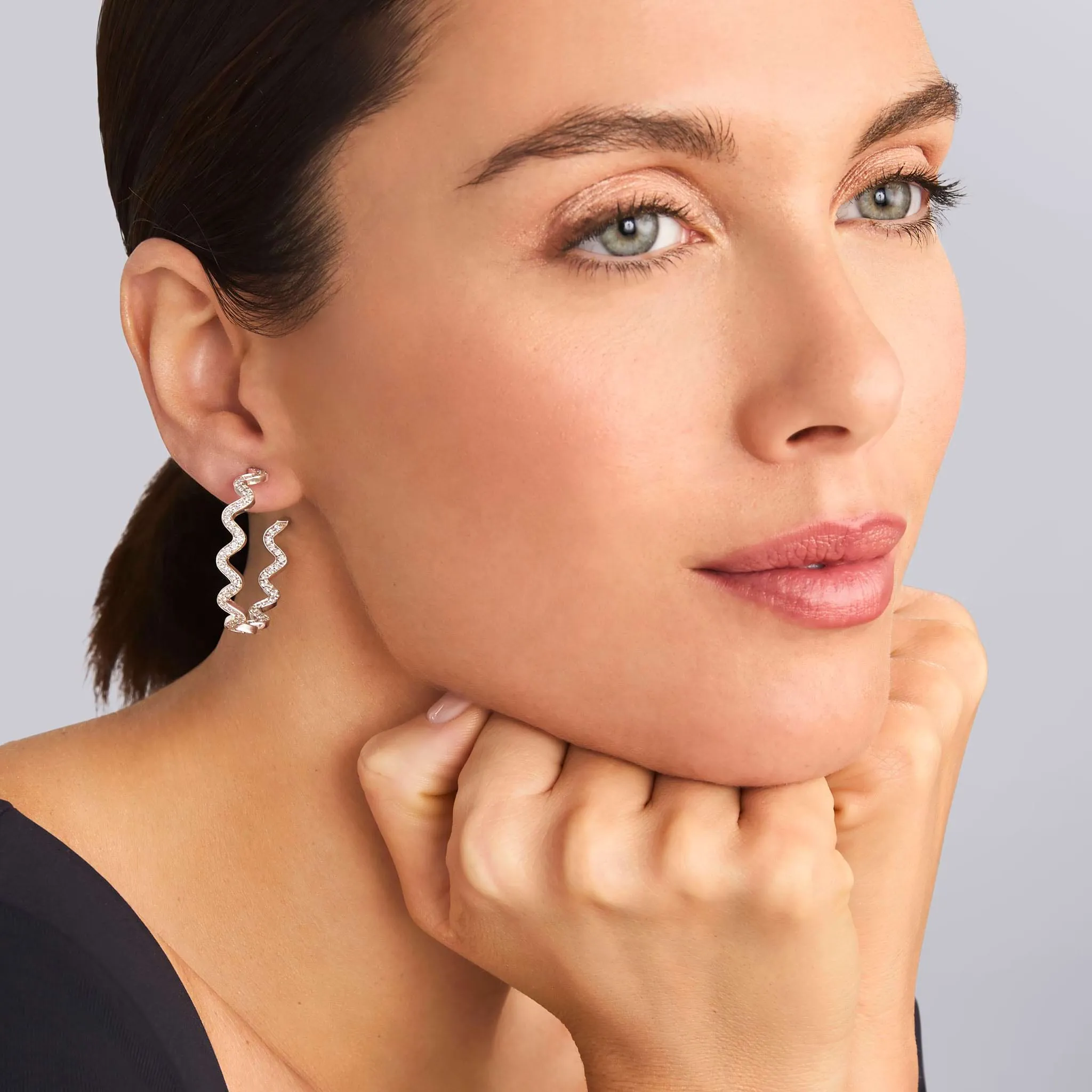 Caviar Spark Large Wave Diamond Hoop Earrings