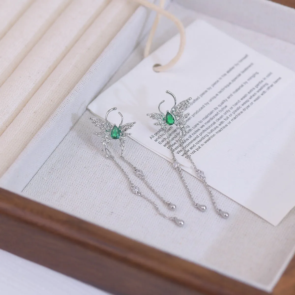 [Clearance] Butterfly Drop Earrings