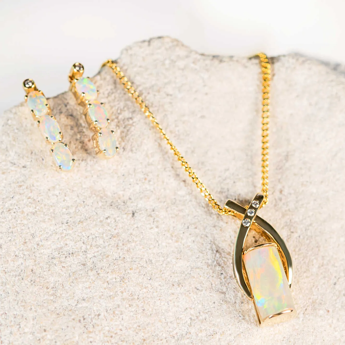 Crystal Opal Earrings & Necklace Set 14ct Gold