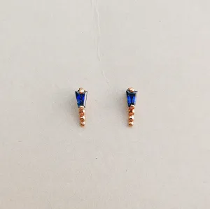 Ellipsis Tapered Baguette Stud