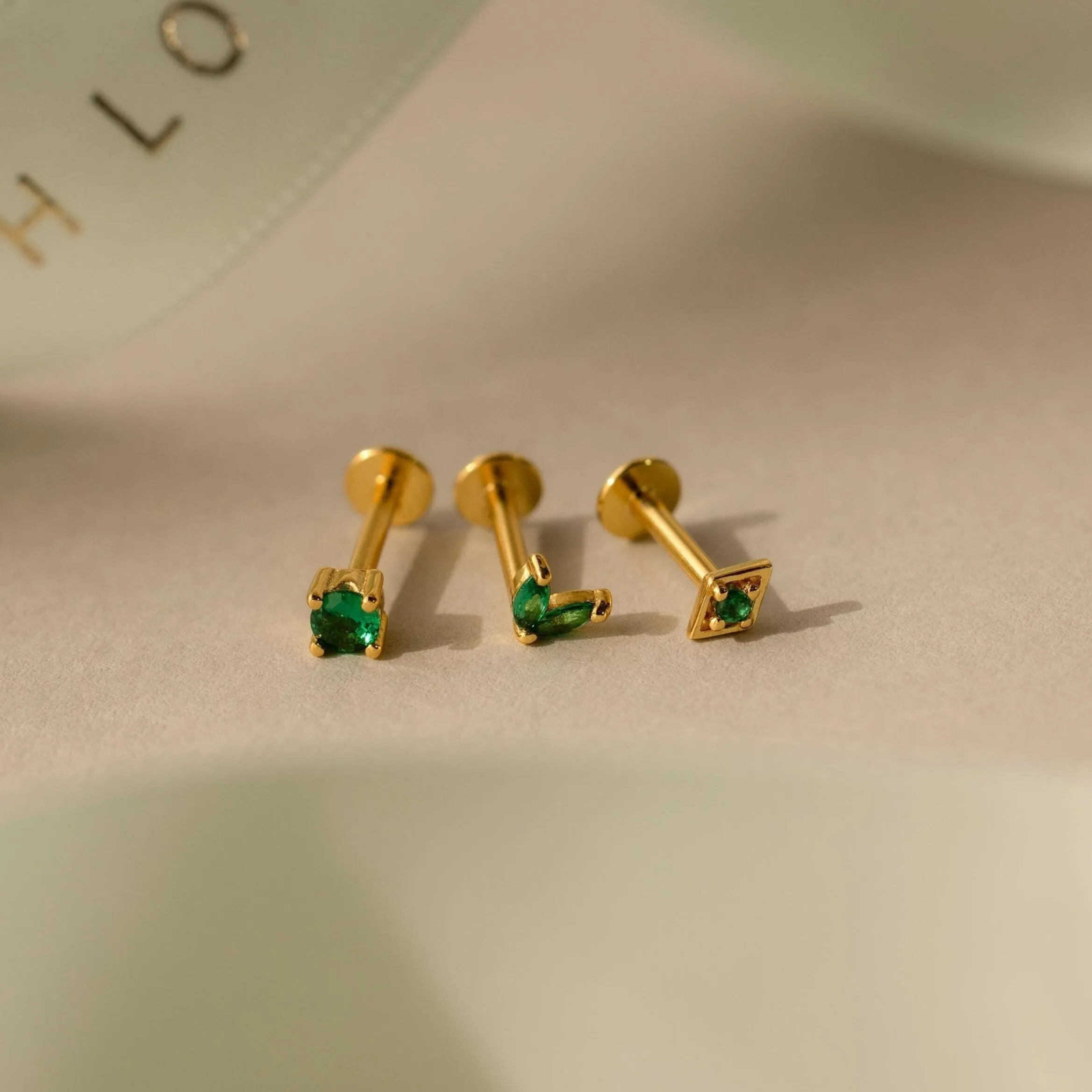Emerald Flat Back Earring Set