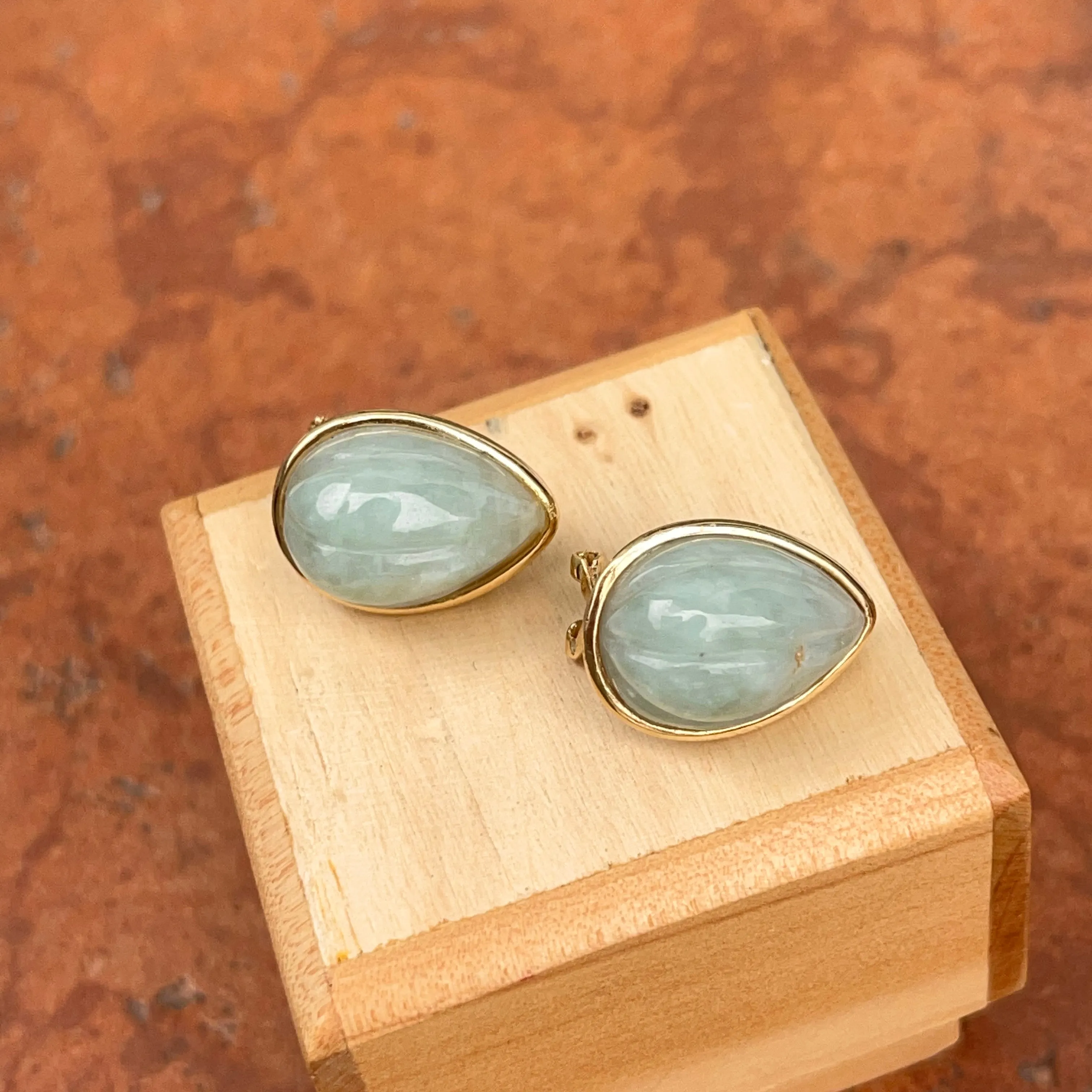 Estate 14KT Yellow Gold Teardrop Pale Celadon Jade Omega Back Earrings