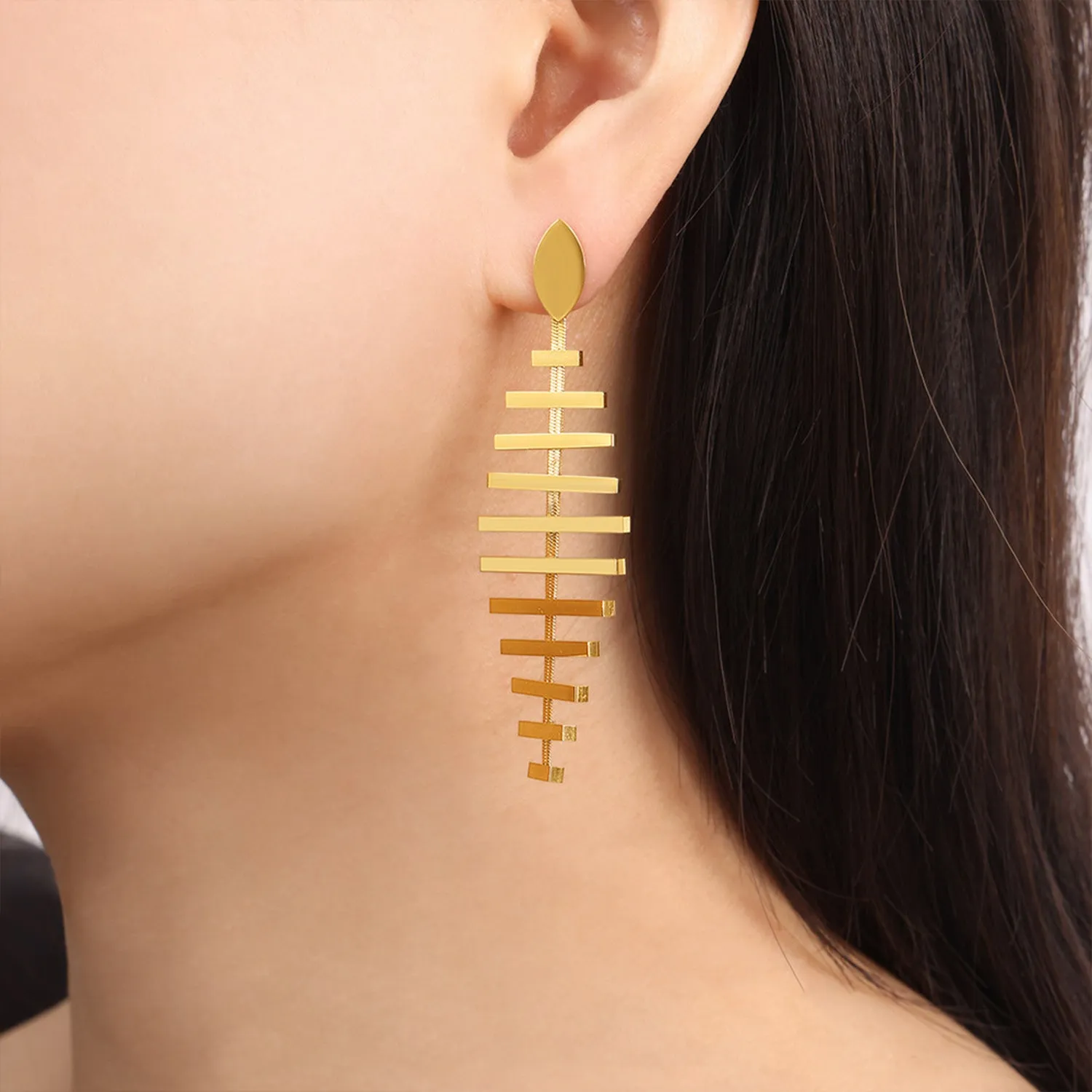 Gold Fishbone Drop Earrings: A Unique Statement in Style