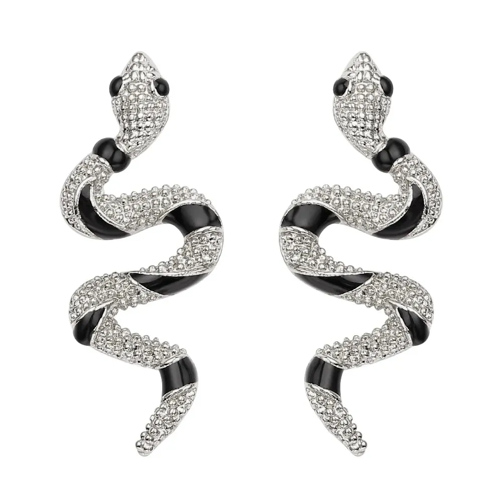 Gothic Snake Shape Vintage Stud Earrings – Classic Animal Design