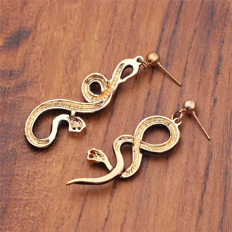 Gothic Snake Shape Vintage Stud Earrings – Classic Animal Design
