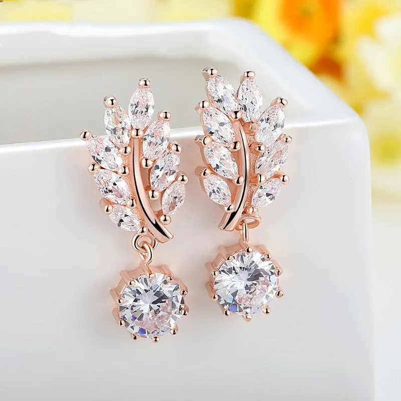 HOT Trendy Jewelry Women Drop Earring Rose Gold Plated with CZ in Leaf Shape for Special Novelty Earring