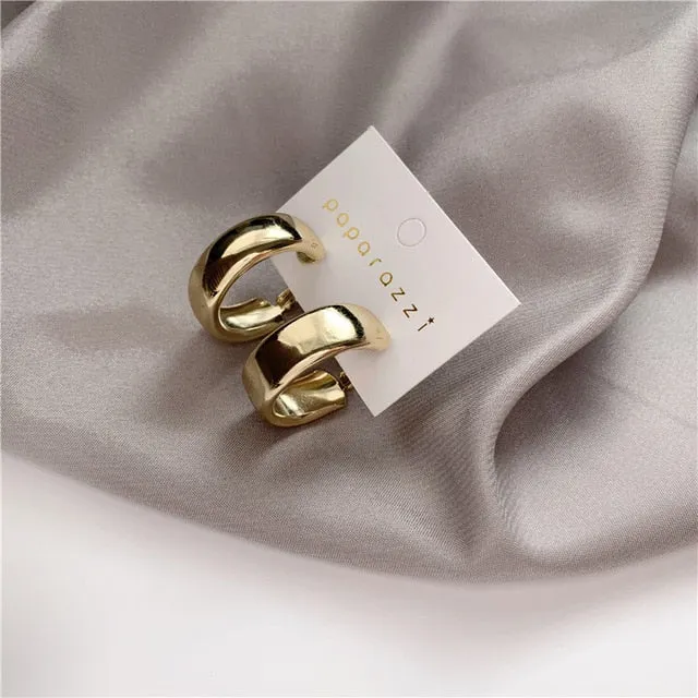 Irregular Geometric Metal Asymmetric Stud Earrings 2021 New Simple Retro Fashion Joker Earrings Women Jewelry, Gift Accessories