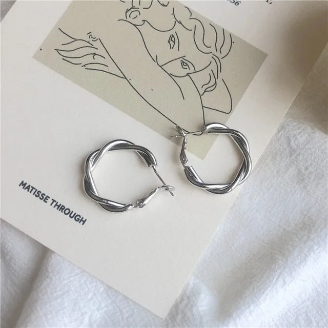 Irregular Geometric Metal Asymmetric Stud Earrings 2021 New Simple Retro Fashion Joker Earrings Women Jewelry, Gift Accessories