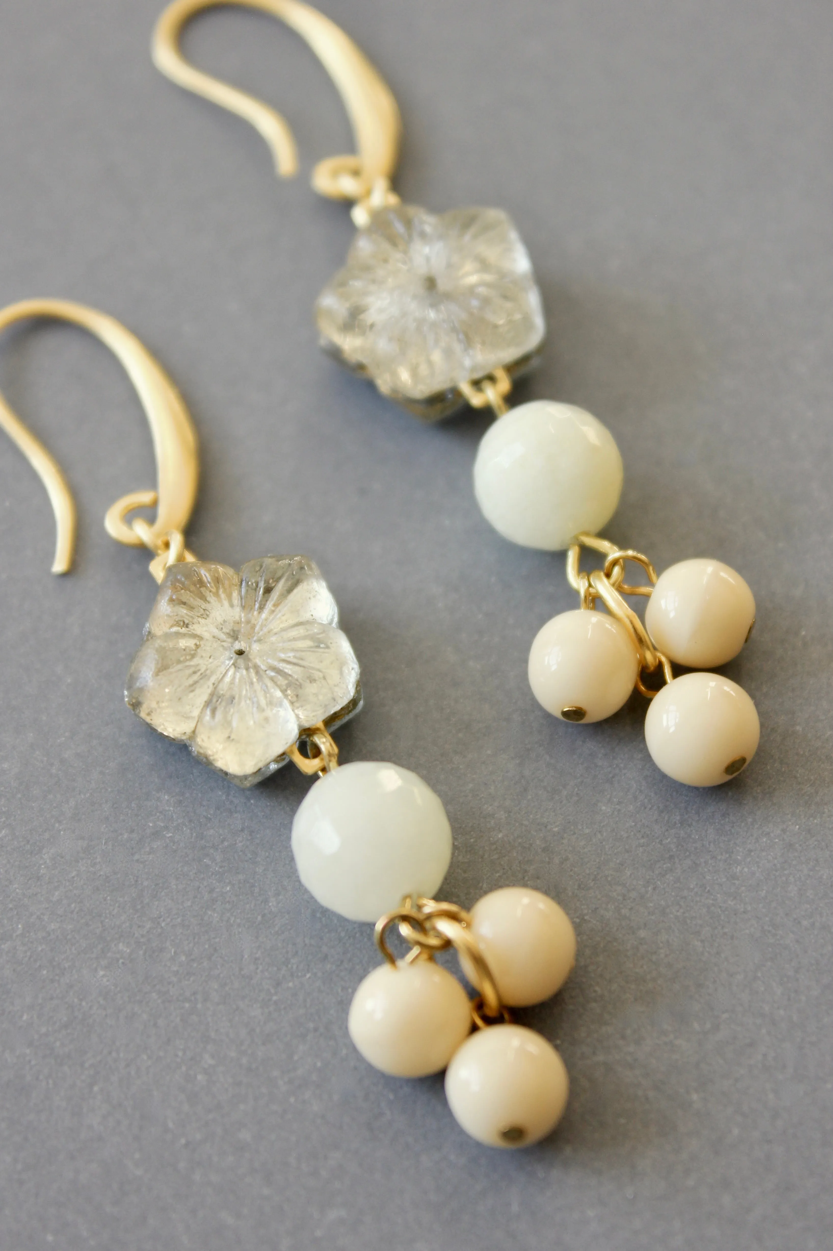 ISLE25 Flower glass cluster earrings