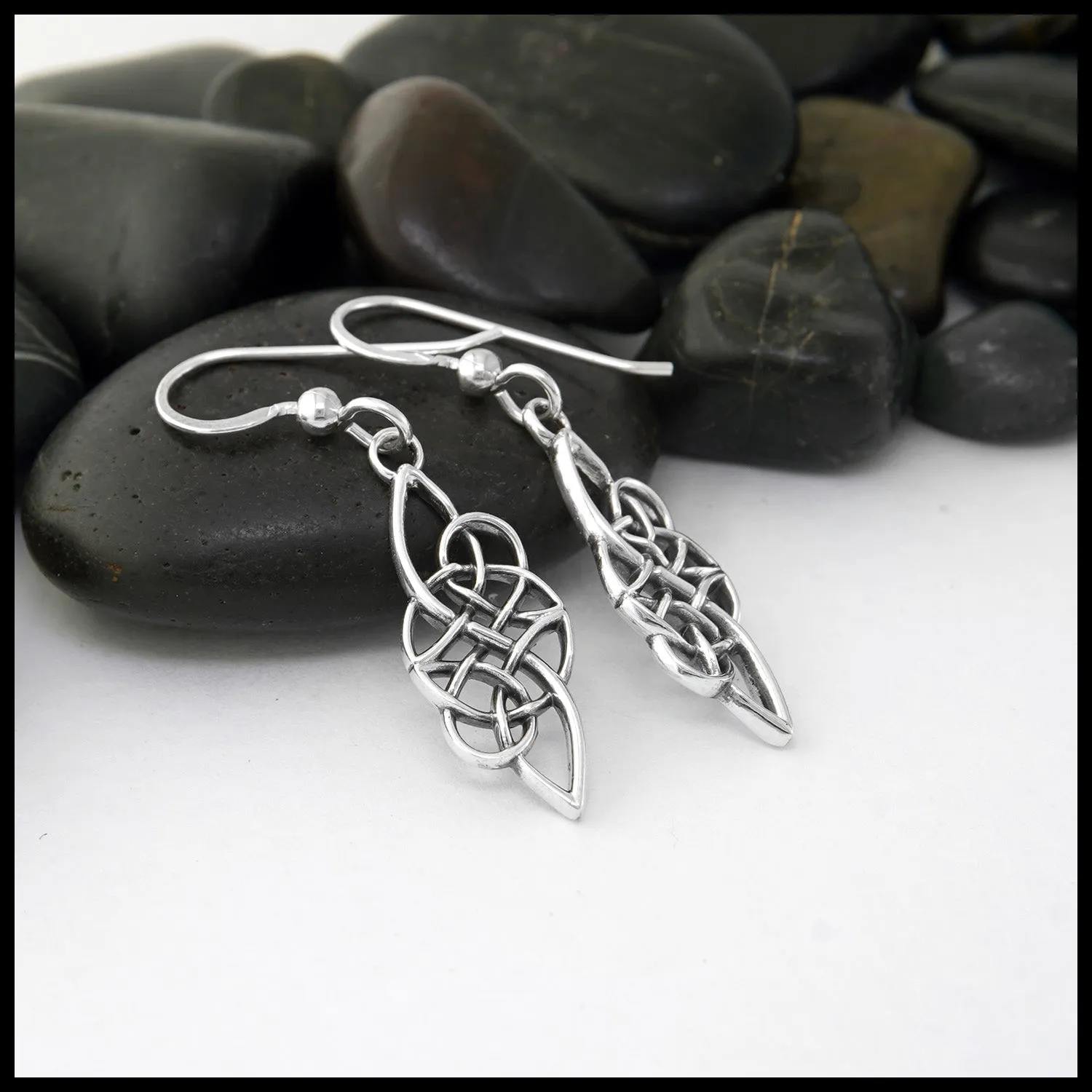 Le Chéile Earrings in Silver