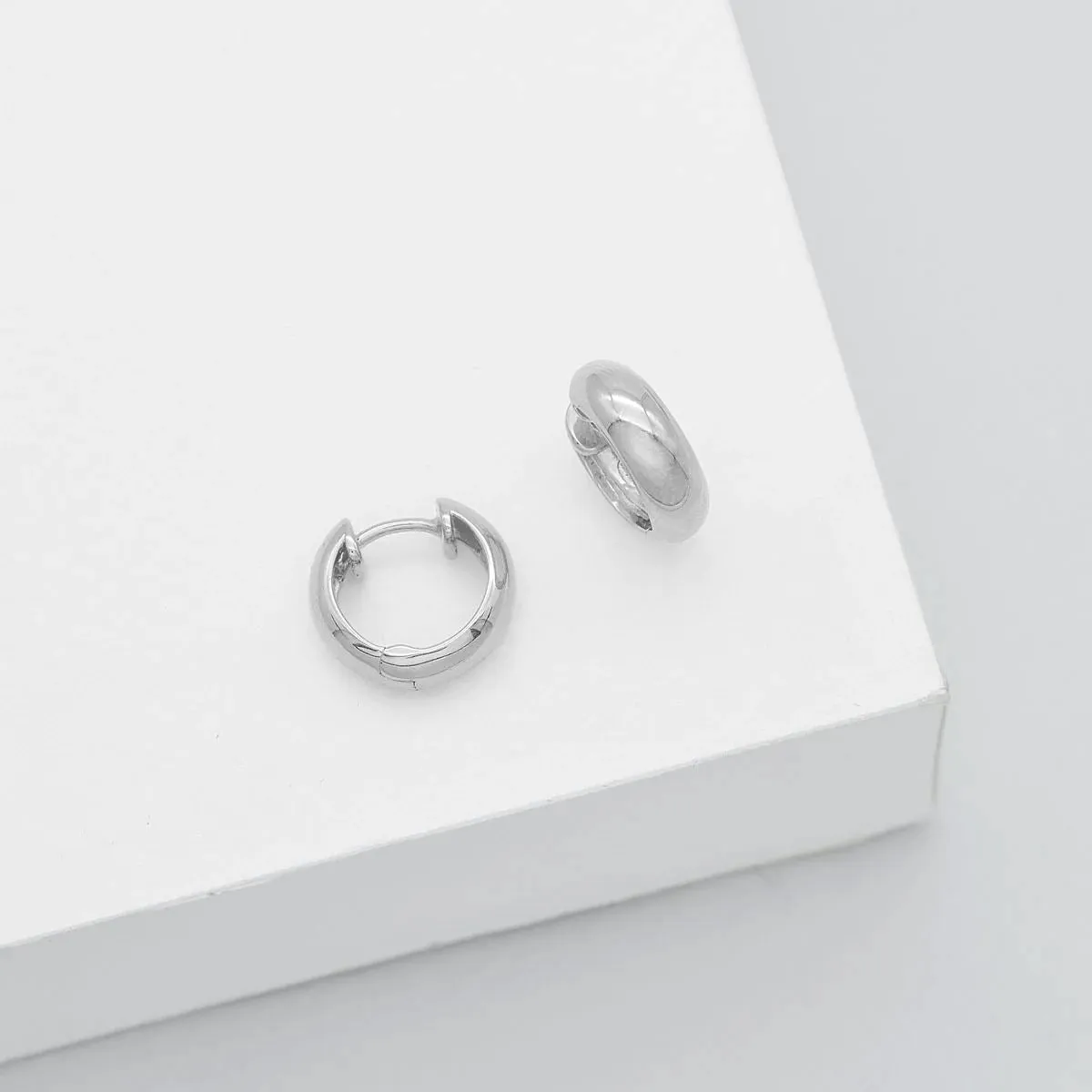 LINDA TAHIJA Solar Huggie Earrings - Sterling Silver