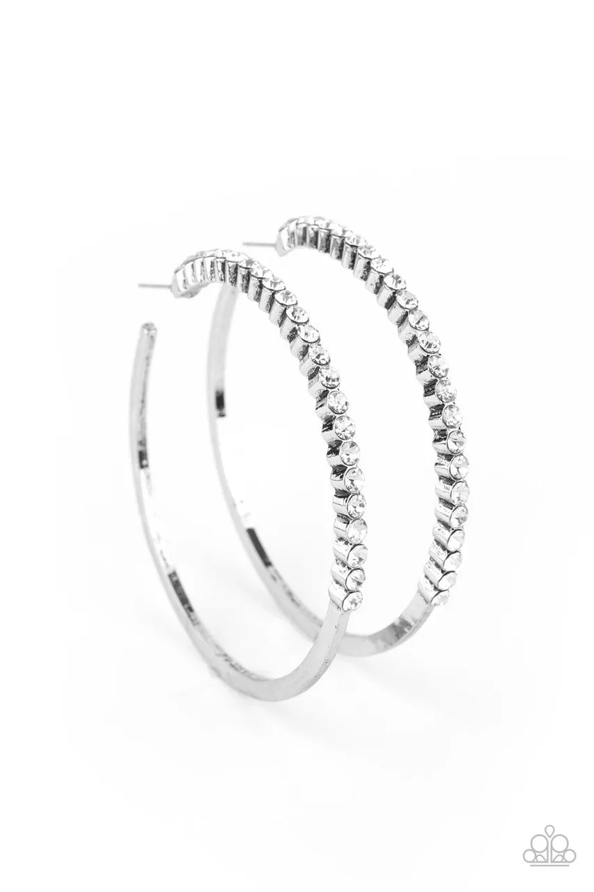 Making Rounds White Paparazzi Earrings