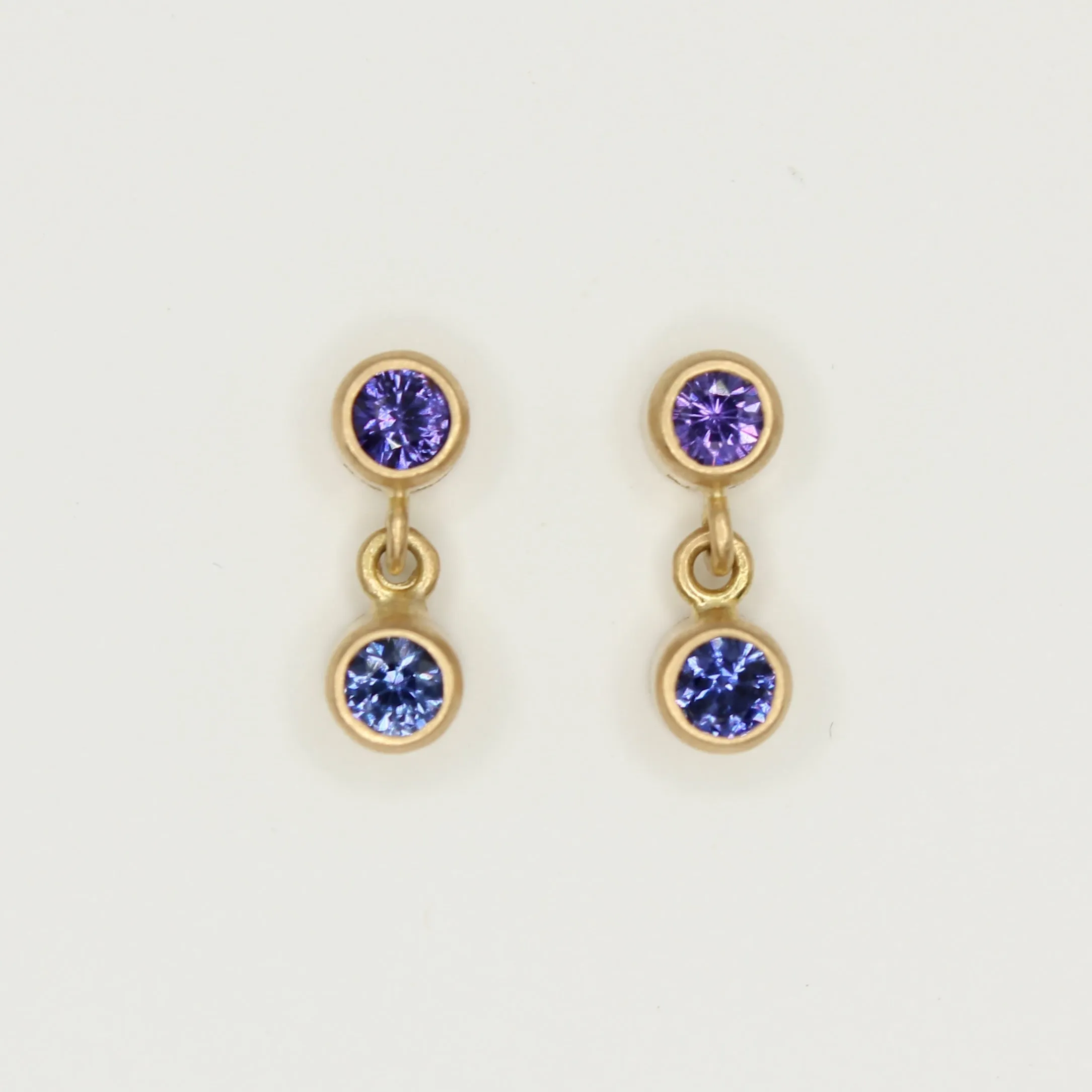 Meadow Double Purple Sapphire Earrings in 20K Peach Gold