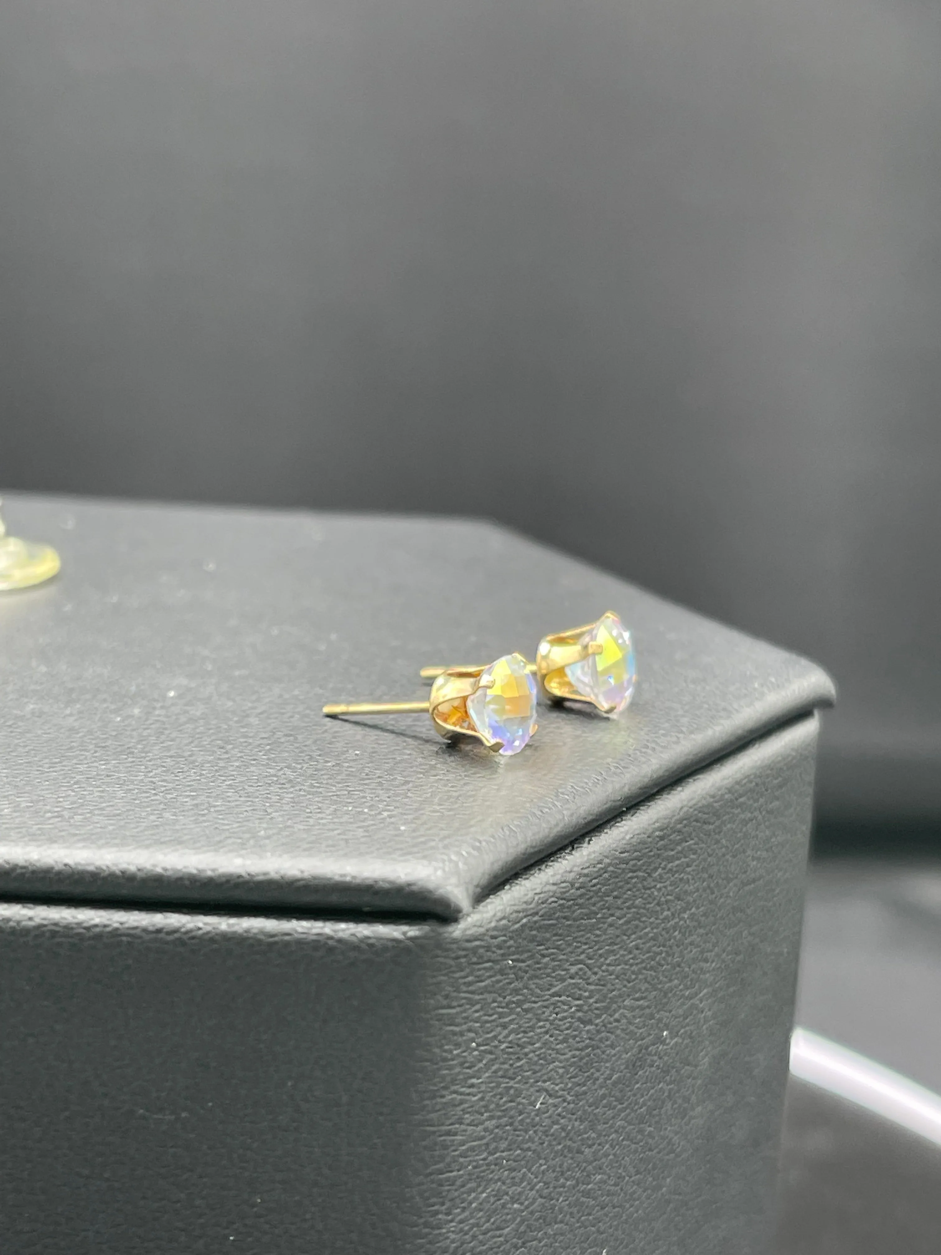 Mercury Mystic Topaz 14k Yellow Gold Stud Earrings