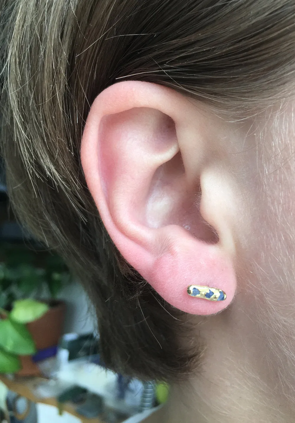 Mini Cobblestone Studs - Blue Sapphire