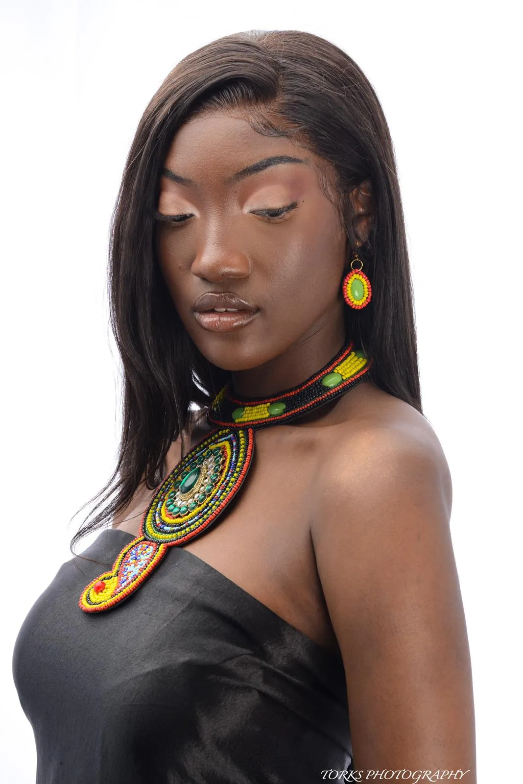Multi Color Bead with Emerald Crystal Center Bib Necklace Set