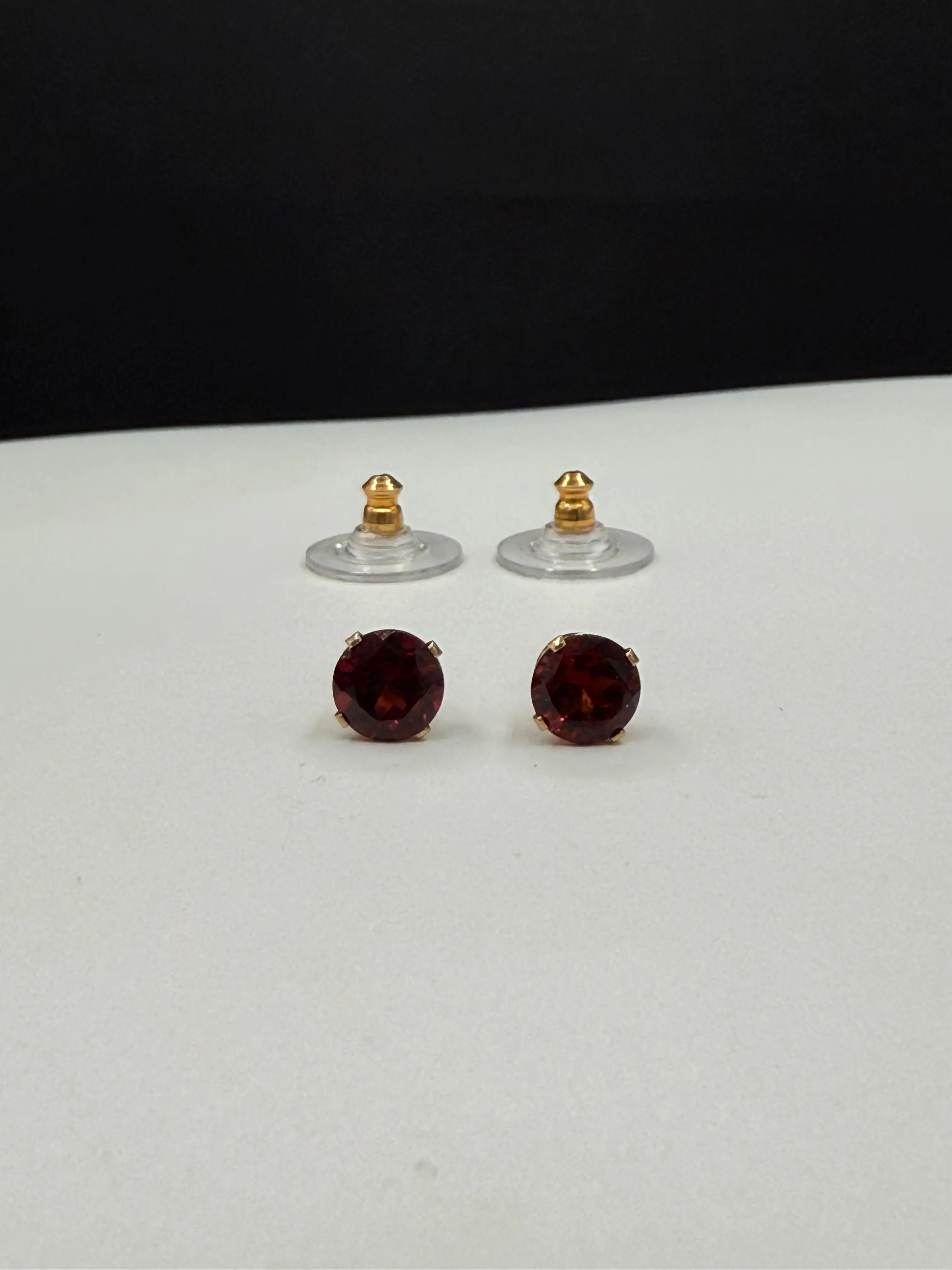 Natural Garnet 14K Yellow Gold Earrings