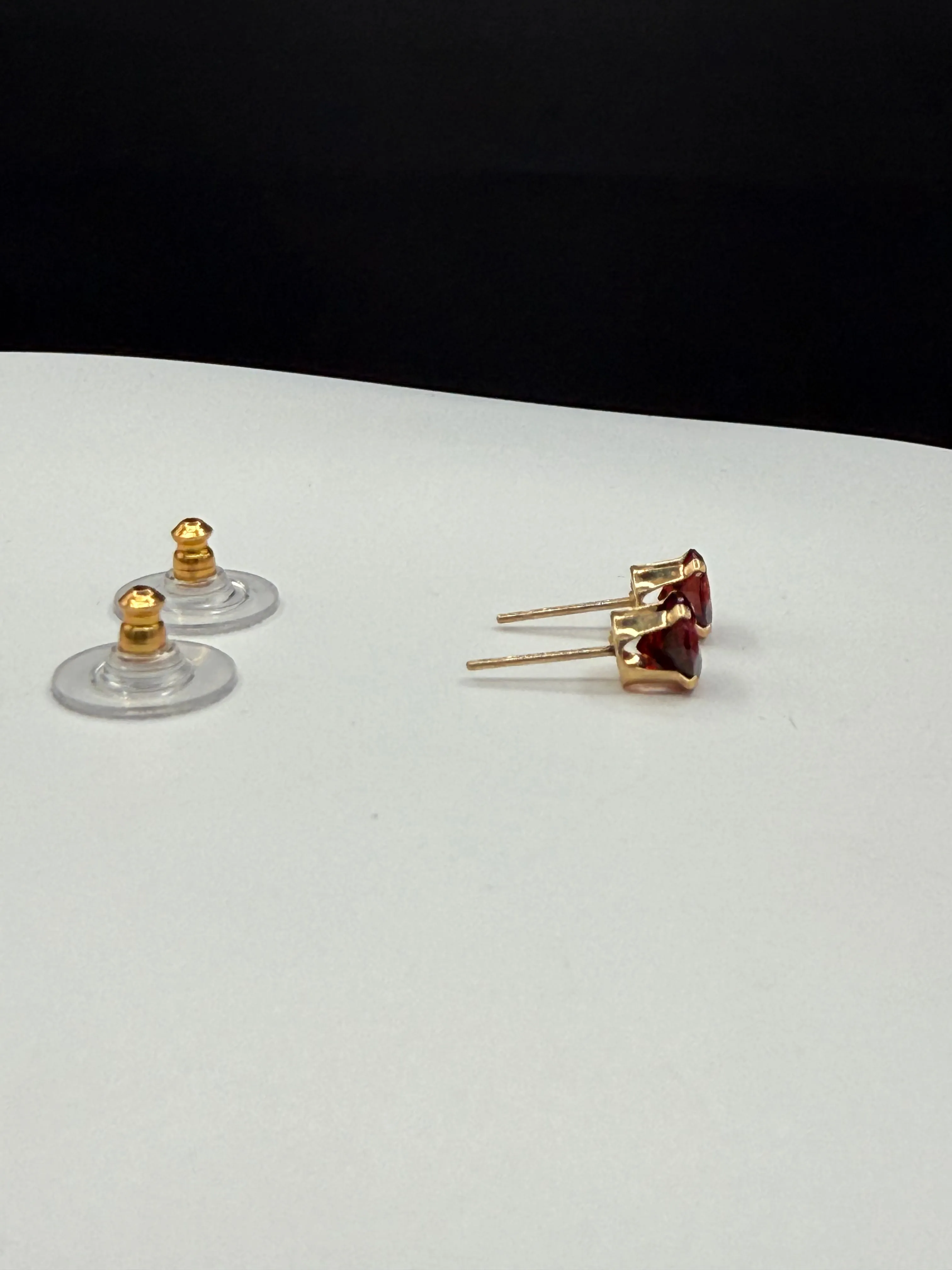 Natural Garnet 14K Yellow Gold Earrings