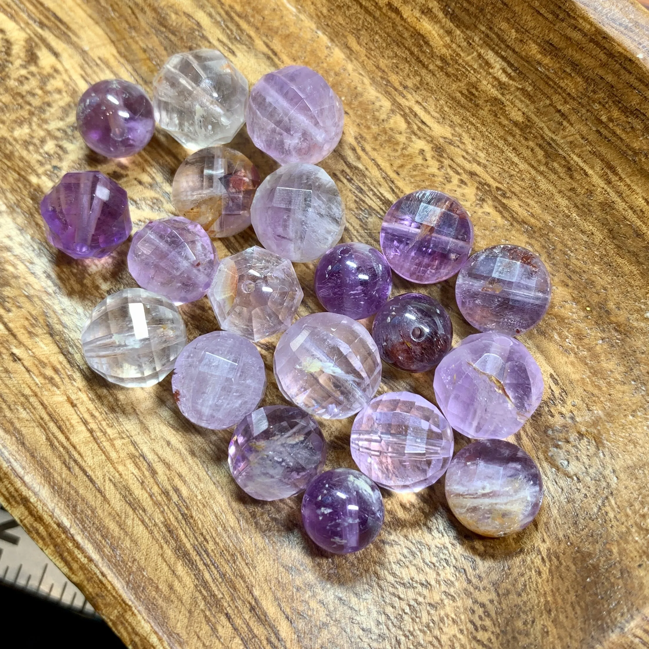 October 2021 Pretty Rocks Club - amethyst with stuff in it