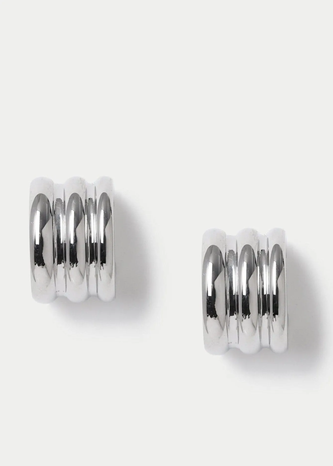 RIDGE HOOP EARRINGS - SILVER PLATED