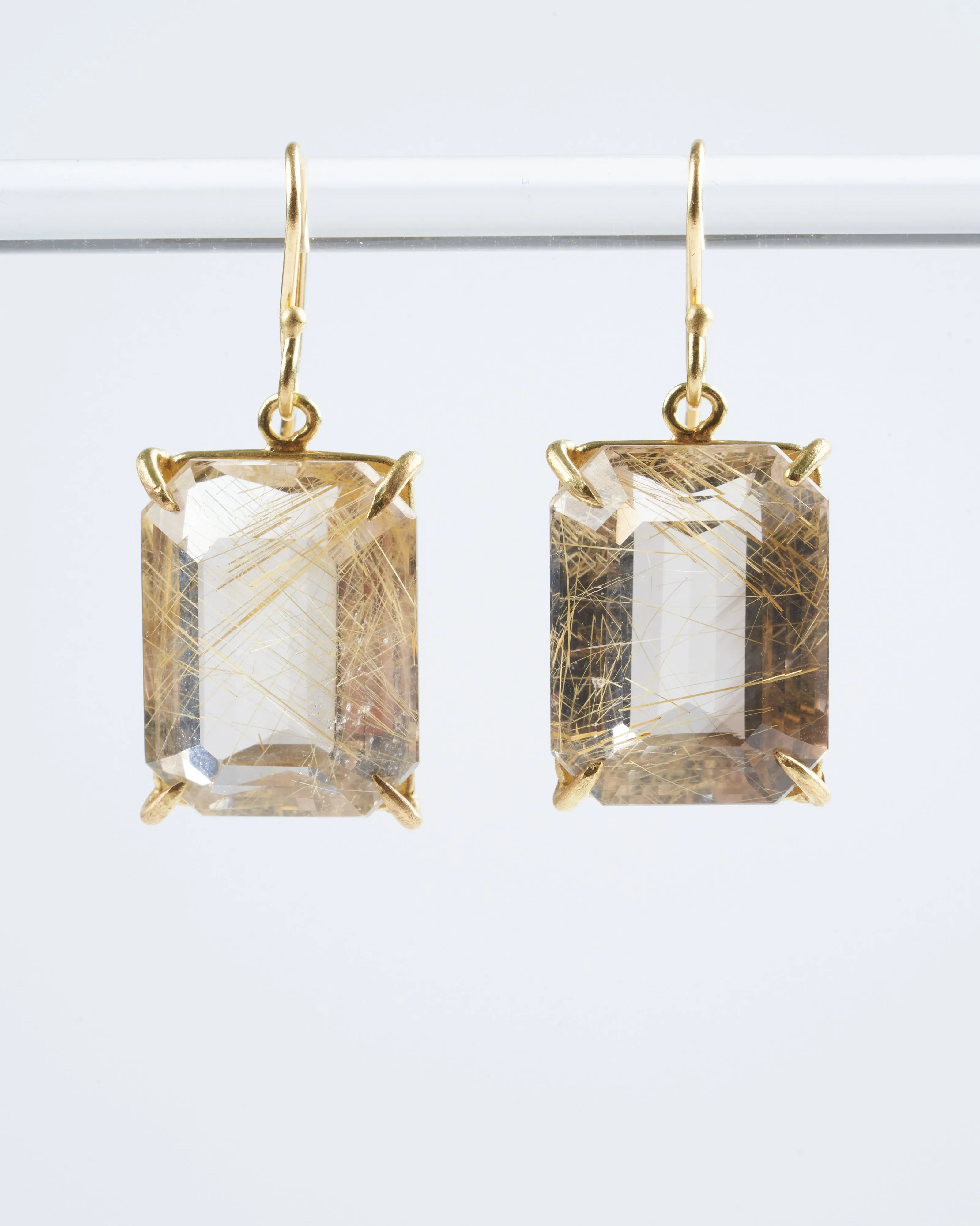 rutilated quartz (emerald cut) earrings - quartz/ gold