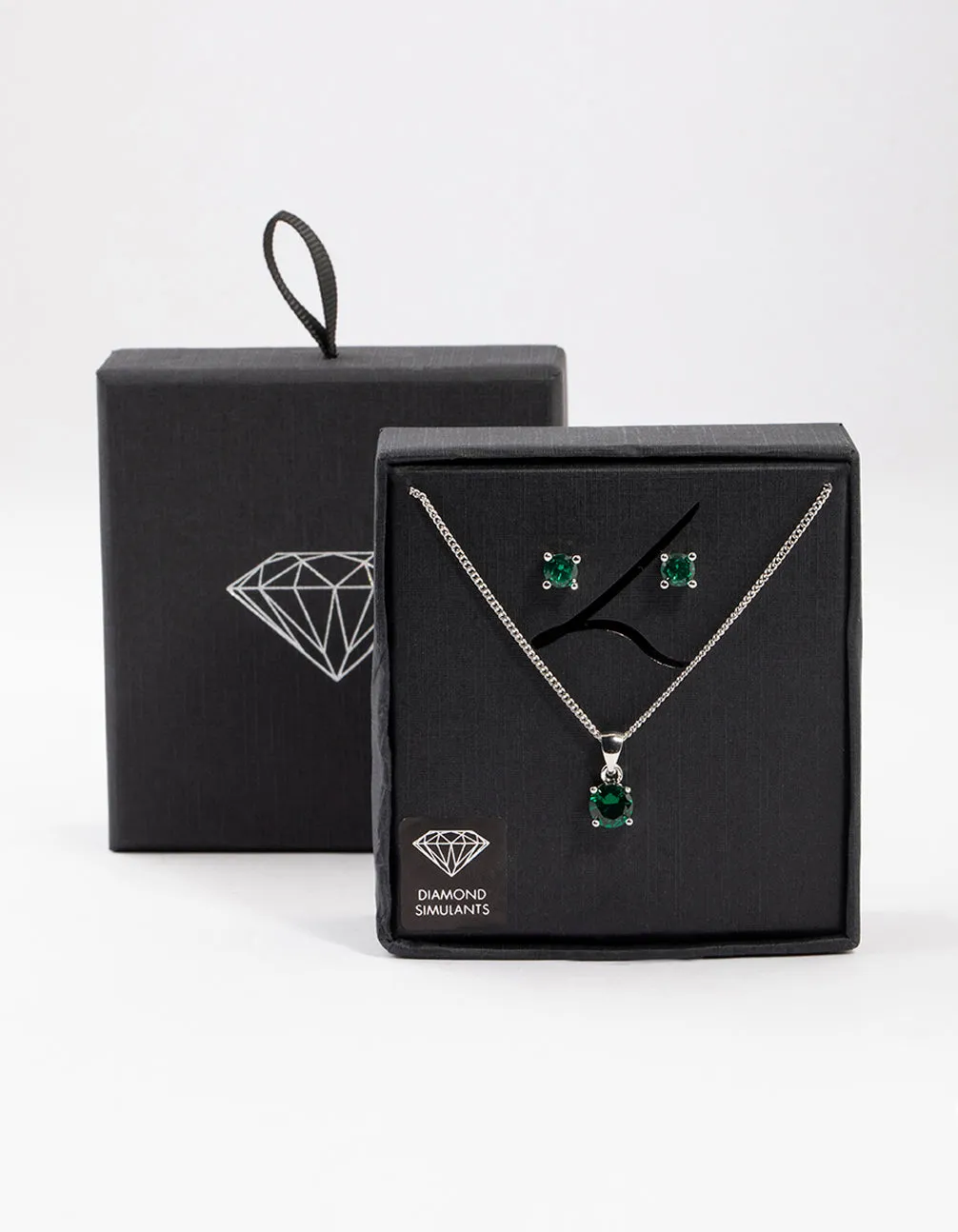 Silver Emerald Stone Jewellery Set
