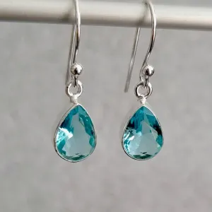 Small Teardrop Blue Topaz Earrings in 925 Sterling Silver, E5BT