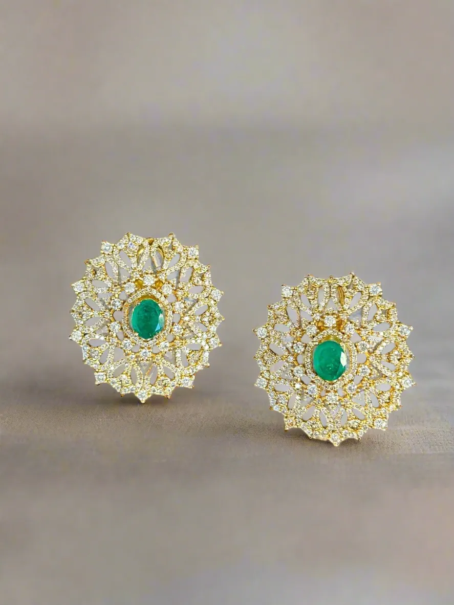 Snowflake Studs with a Touch of Royalty – A Gift Mom Deserves
