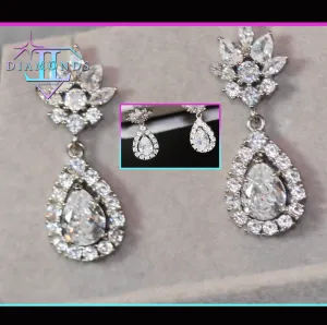 Teardrop Earrings | Diamond Earrings | Diamond Earrings | Tear drop Earrings | Womens Diamond Earrings | Earrings | Pear Shape Earrings