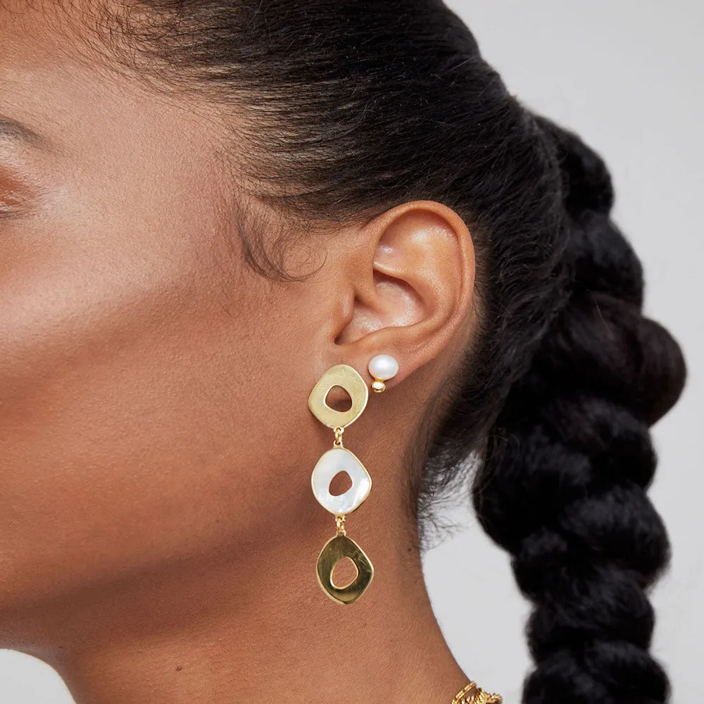 THE MOTHER OF PEARL DROP EARRING