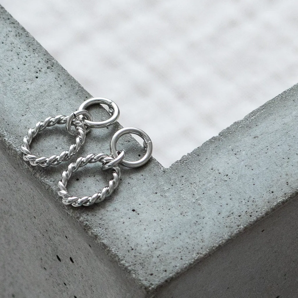 Twisted Ribbed Drop Earring