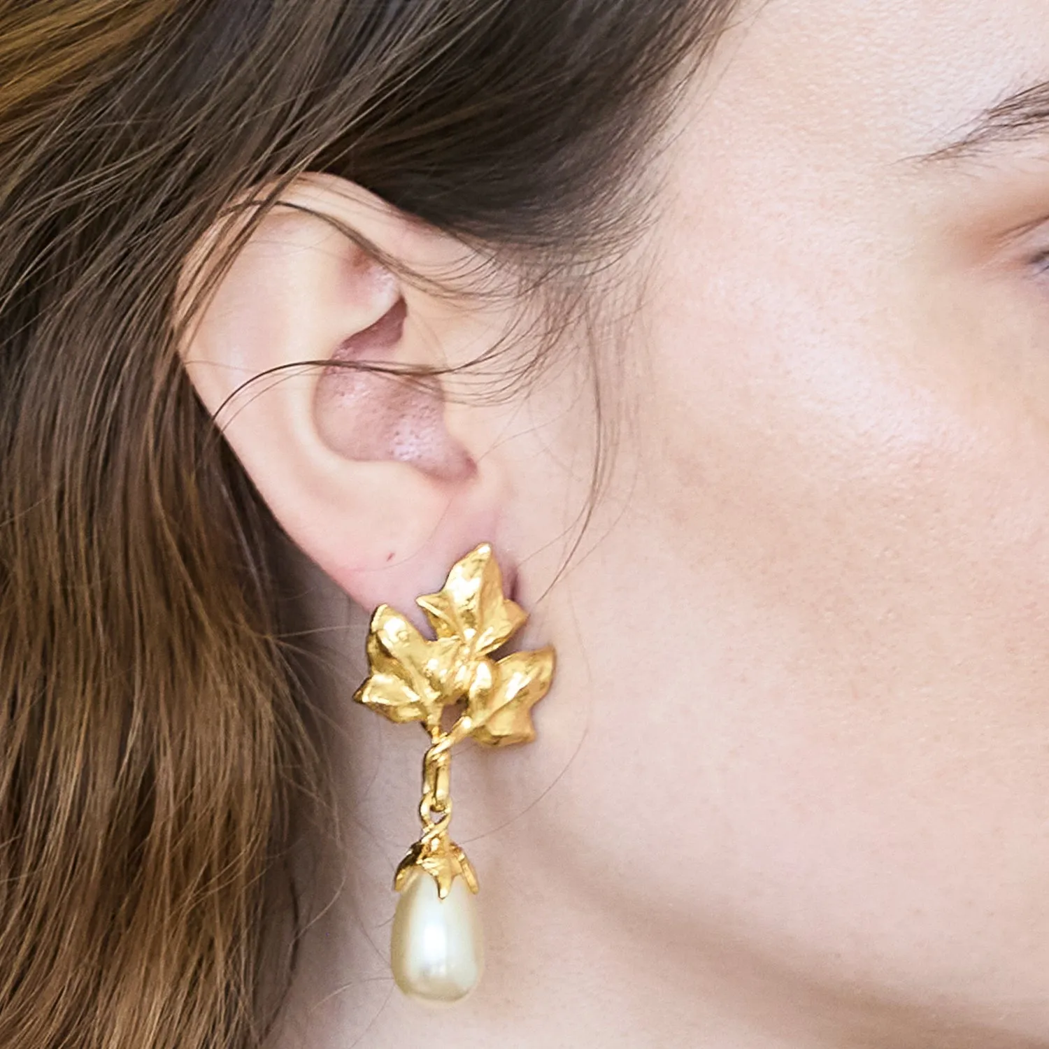 Vintage Leaf Pearl Drop Earrings
