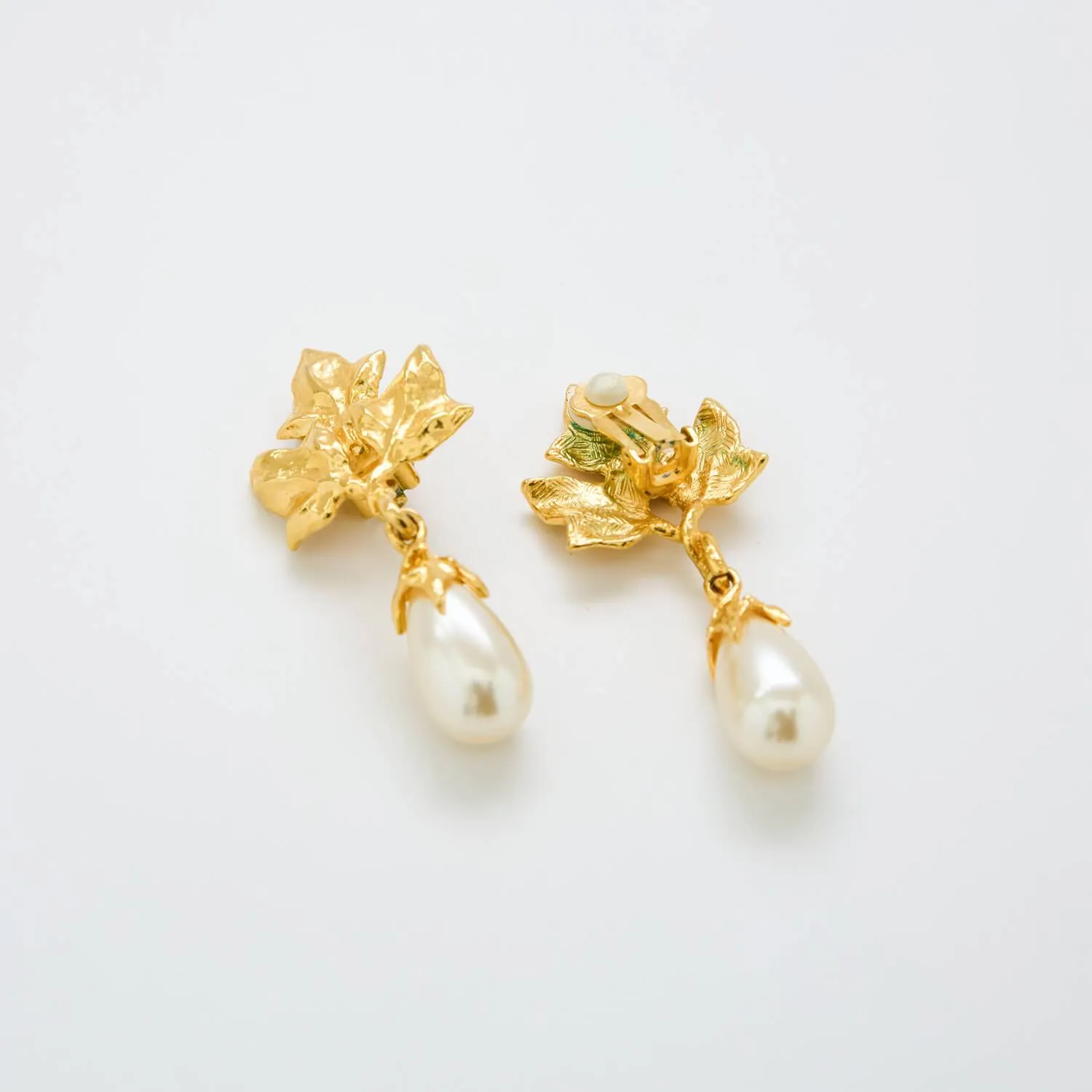 Vintage Leaf Pearl Drop Earrings