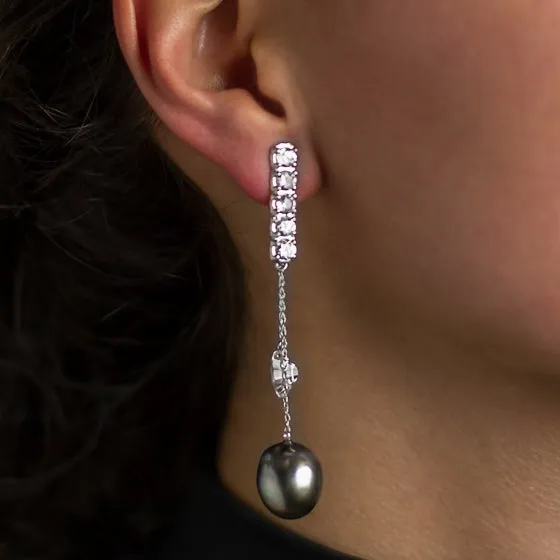 White Gold 5 Madison Earrings with Detachable Pearl   Topaz Drops